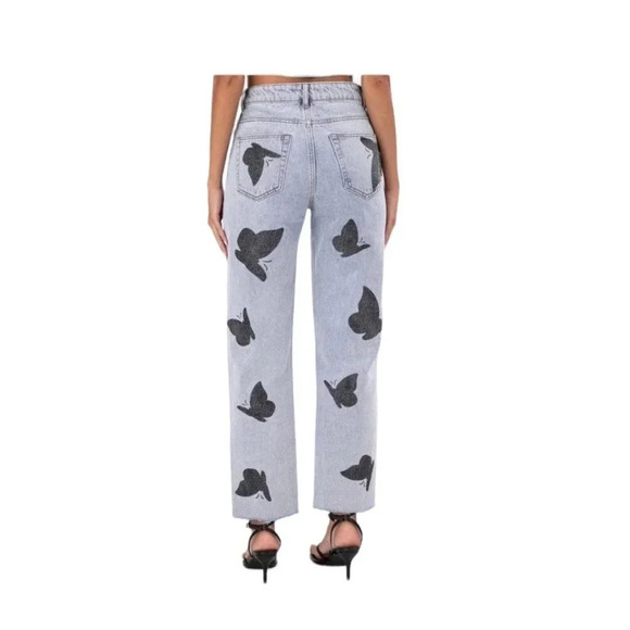 Adika women’s light wash ankle mom jeans with butterflies - Picture 2 of 7